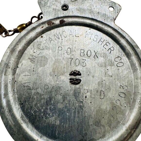 Mechanical Fisher Fishing Reel Flat Trigger Made in Little Rock, Arkansas - Picture 2 of 7